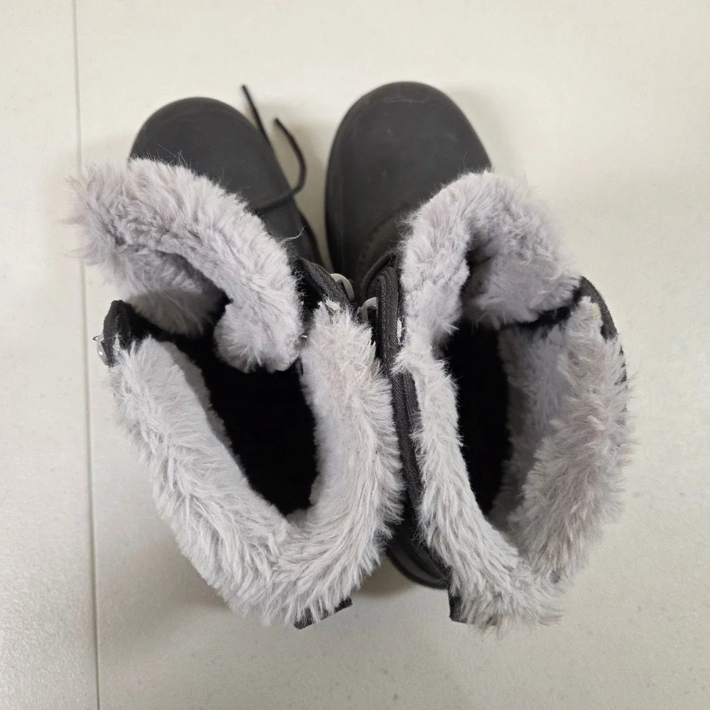 Pendleton Torngat Womens 11 Black Grey Geometric Faux Fur‎ Lined Snow Duck Boots